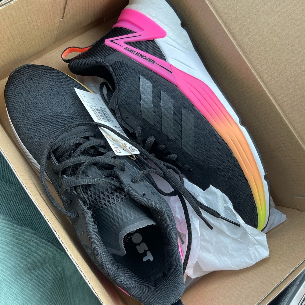 Adidas boost 7.5 new with tags